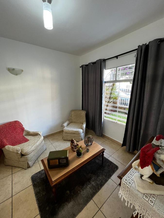 Hostel E Pousada Vila Madalena São Paulo Luaran gambar